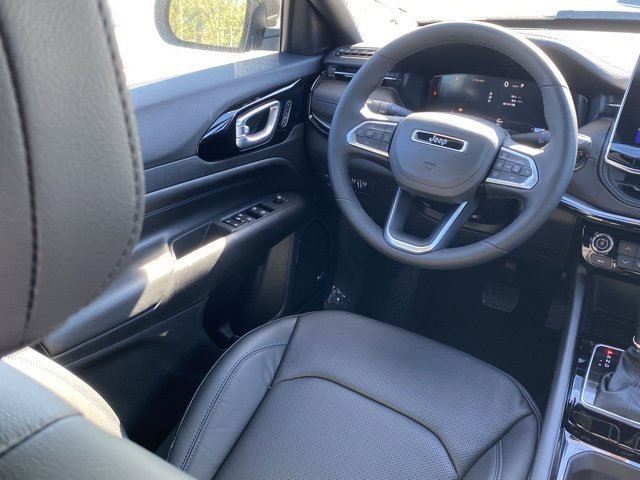New 2025 Jeep Compass Limited w/ Driver Assist Group I image 35
