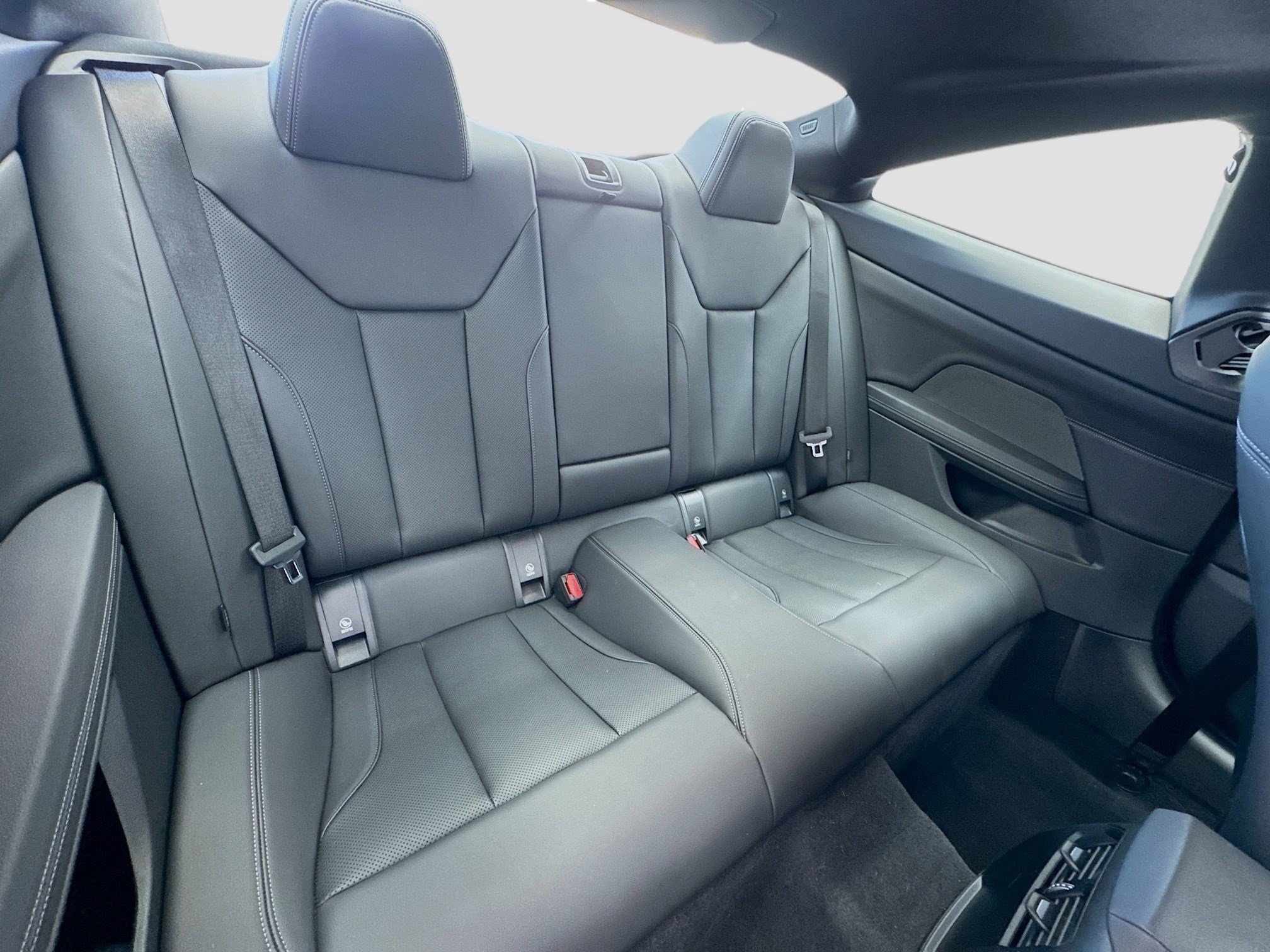 Used 2025 BMW 430i Coupe w/ M Sport Package RWD image 18
