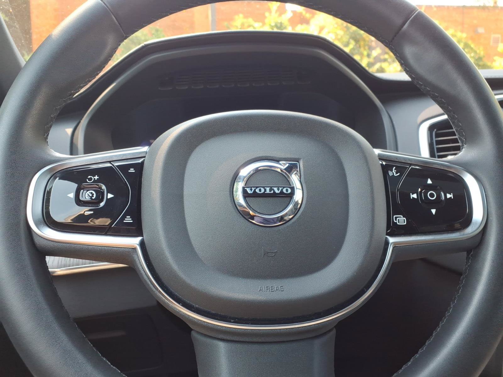 Certified 2024 Volvo XC90 B6 Ultimate w/ Protection Package Premier AWD/4WD image 32