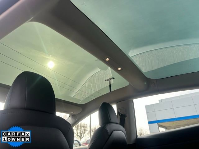 Used 2023 Tesla Model 3 Standard Range image 16