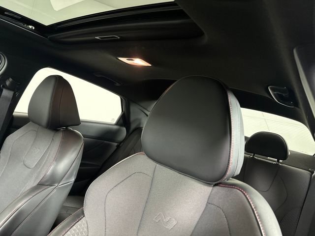 Used 2025 Hyundai Elantra N Line w/ Cargo Package image 12