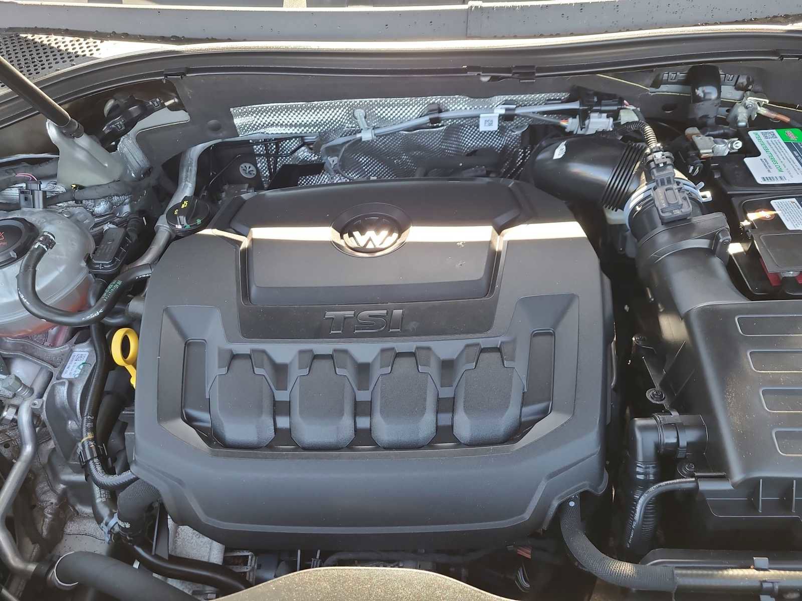 Used 2022 Volkswagen Tiguan SE image 17