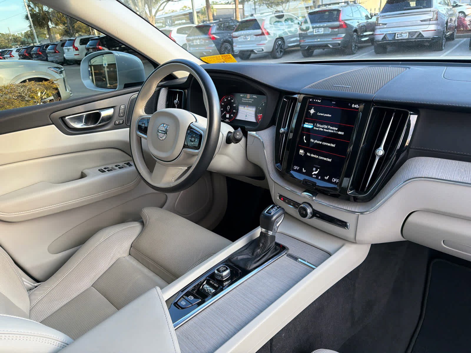 Used 2021 Volvo XC60 T5 Inscription w/ Climate Package image 19