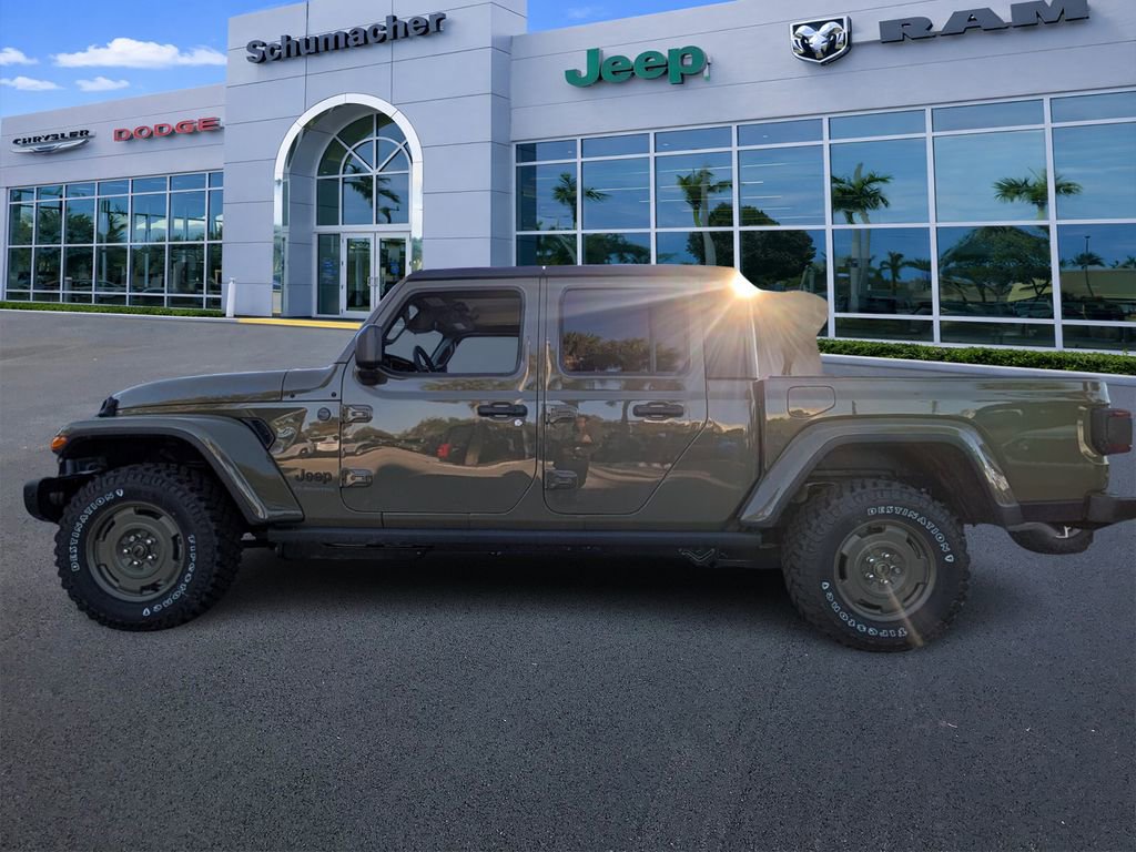 New 2026 Jeep Gladiator Willys AWD/4WD image 4