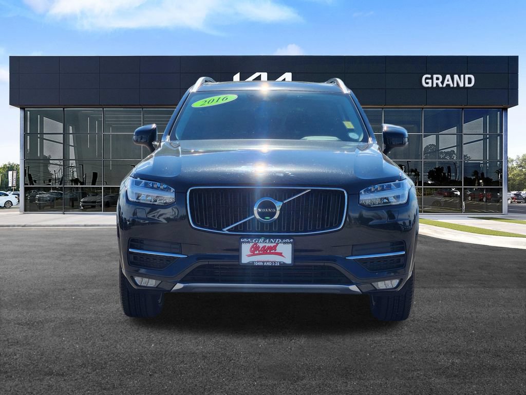 Used 2016 Volvo XC90 T6 Momentum w/ Momentum Plus Package AWD/4WD image 3