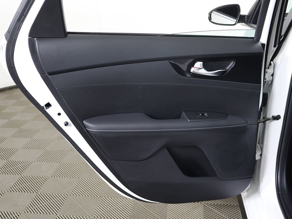 Used 2022 Kia Forte GT-Line w/ GT-Line Premium Package image 25