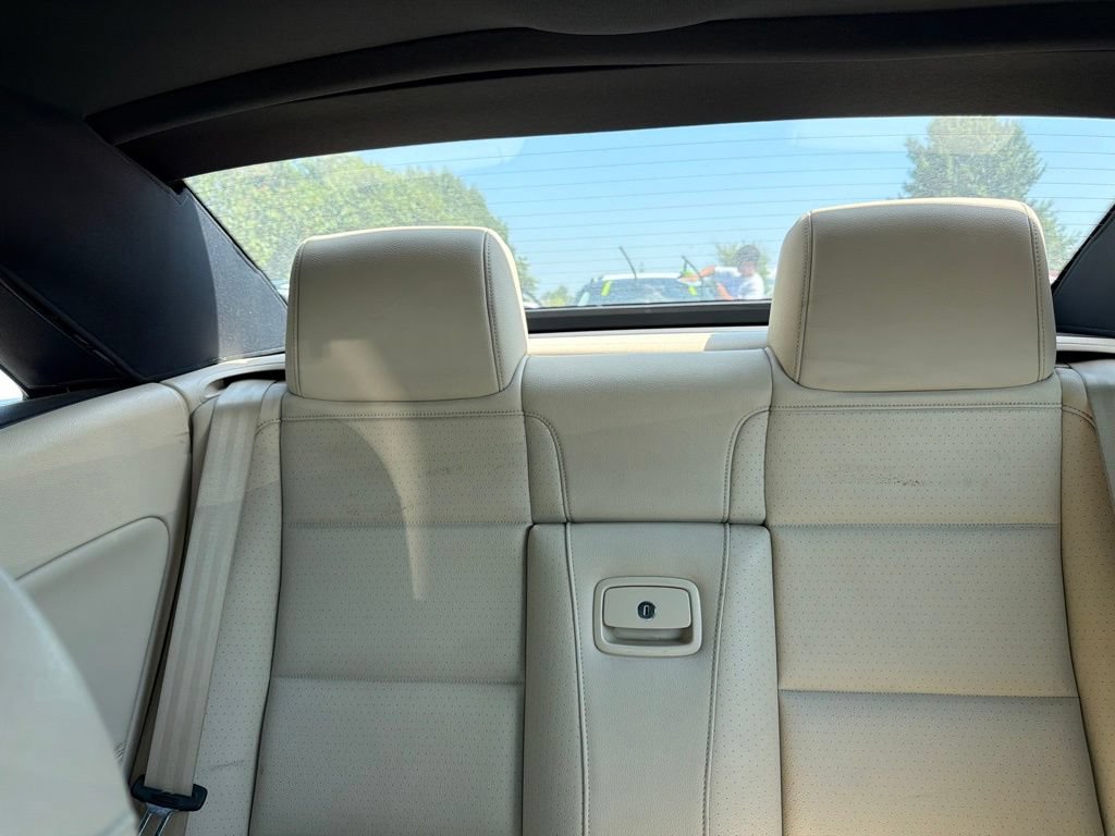 Used 2012 Volkswagen Eos Komfort FWD image 27