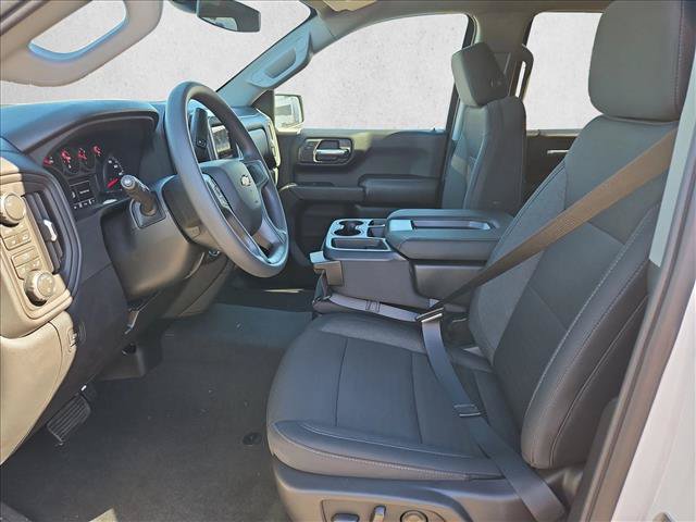New 2026 Chevrolet Silverado 1500 Custom w/ Turbomax Blackout Package AWD/4WD image 4
