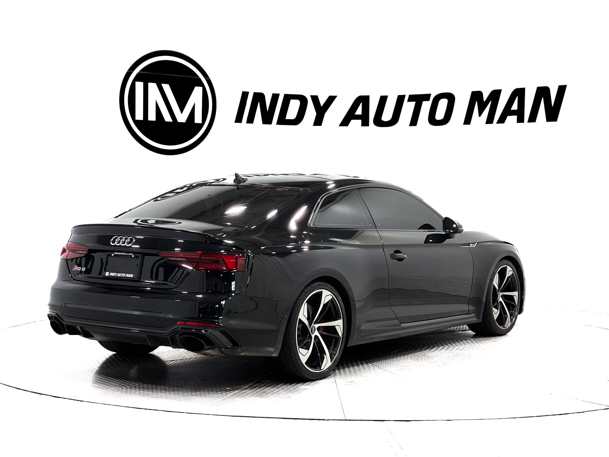 Used 2019 Audi RS 5 w/ Black Optic Carbon Package AWD/4WD image 4