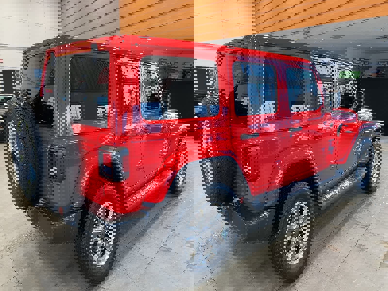 Used 2021 Jeep Wrangler Unlimited Sahara w/ Uconnect 4C Nav & Sound Group image 5