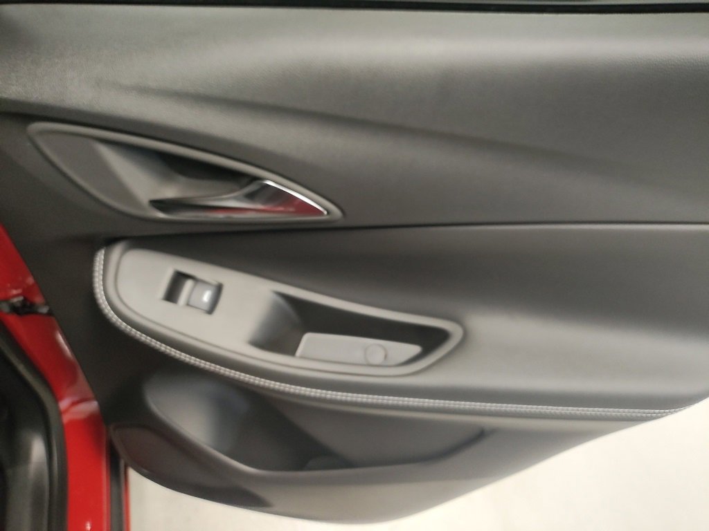 New 2026 Buick Encore GX Avenir w/ Avenir Technology Package image 13