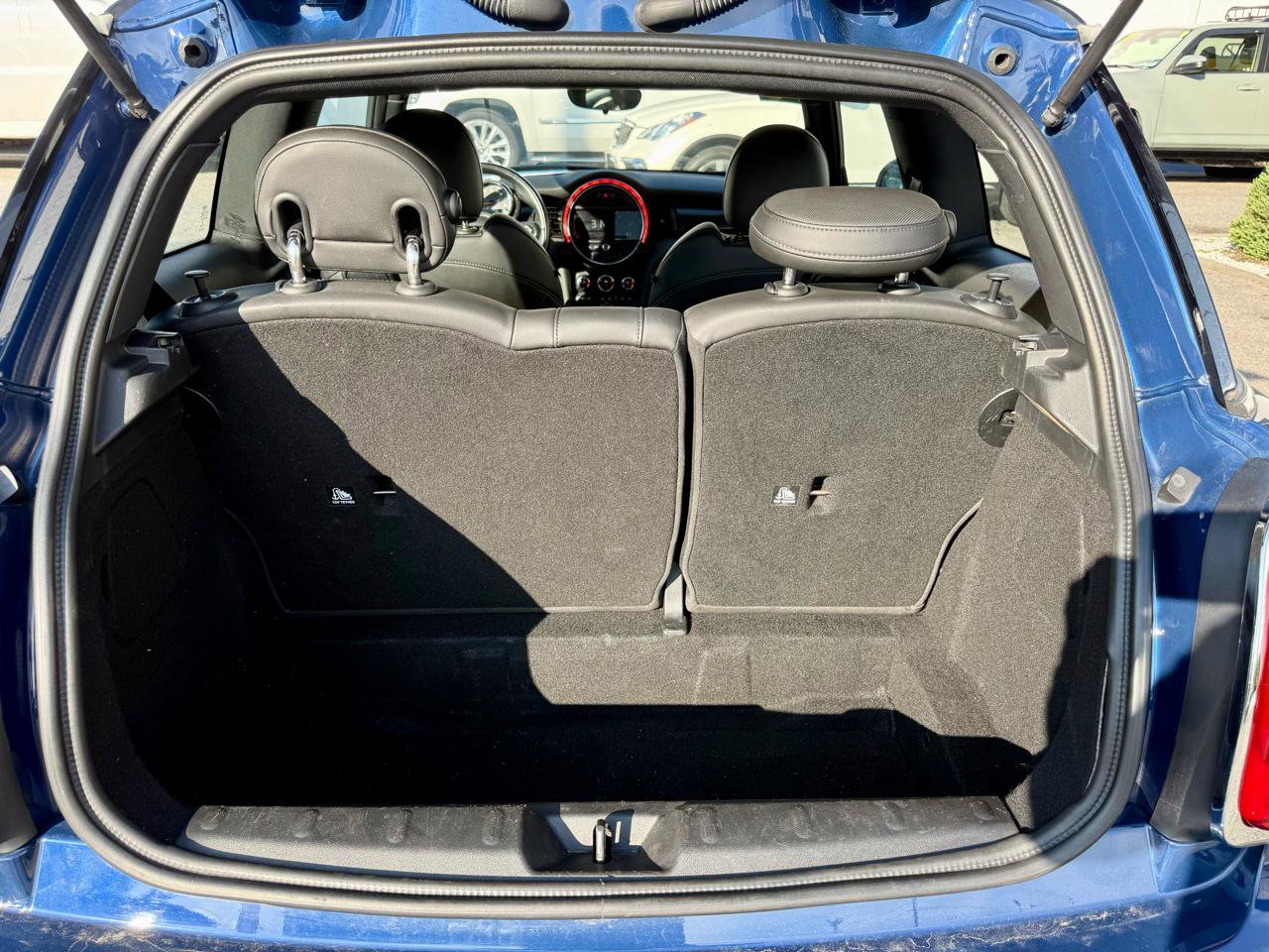 Used 2014 MINI Cooper 2-Door Hardtop FWD image 16