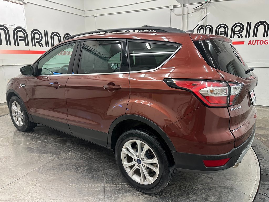 Used 2018 Ford Escape SE image 13