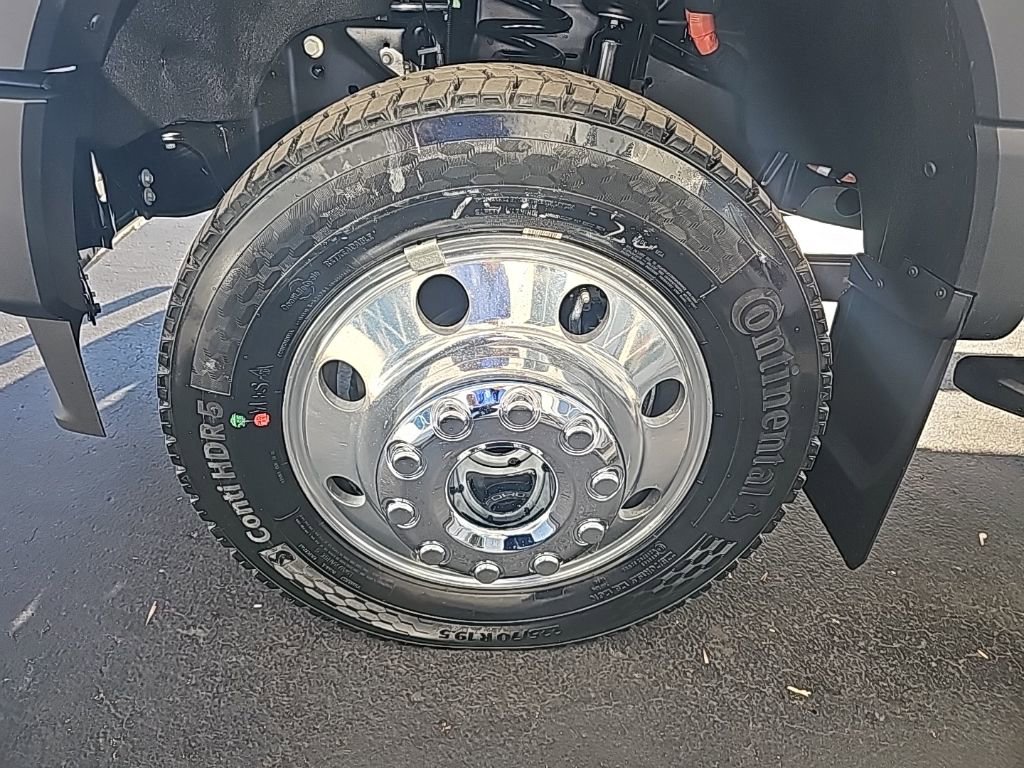 New 2026 Ford F450 XL w/ XL Driver Assist Package image 8