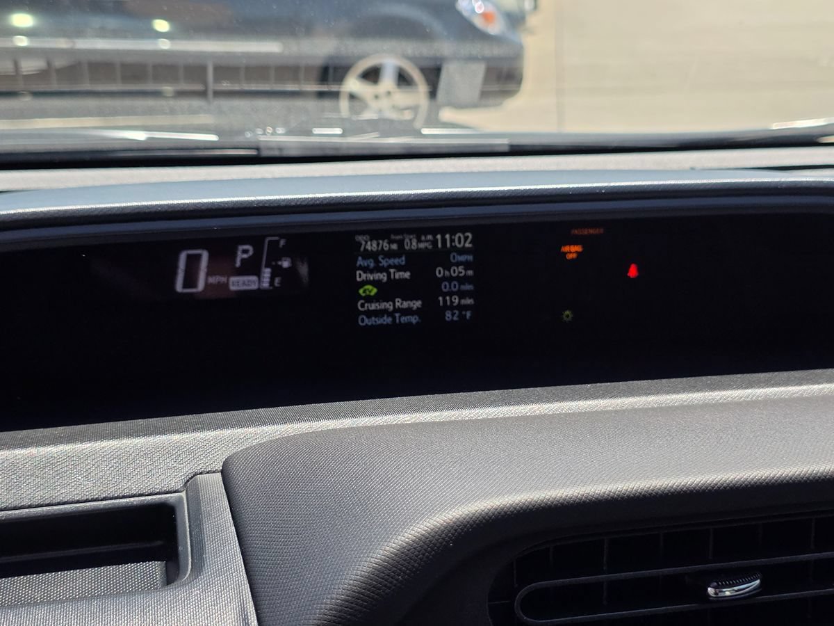 Used 2015 Toyota Prius C Three FWD image 34