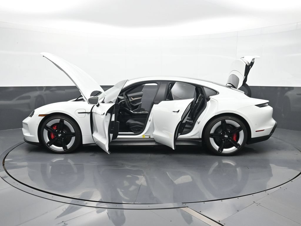 Certified 2025 Porsche Taycan 4S AWD/4WD image 30