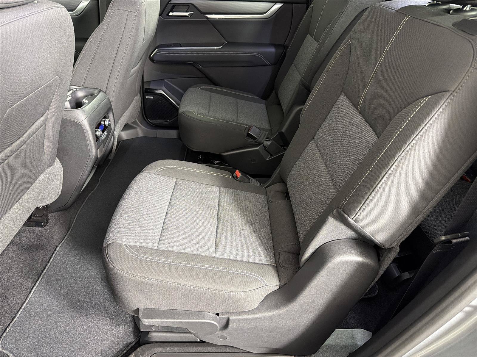 New 2026 GMC Acadia Elevation FWD image 20