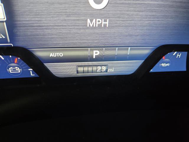 New 2026 RAM 1500 4x4 Crew Cab image 6