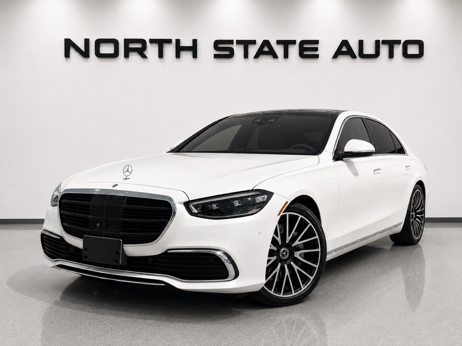 Used 2021 Mercedes-Benz S 580 4MATIC Sedan w/ Warmth & Comfort Package image 1