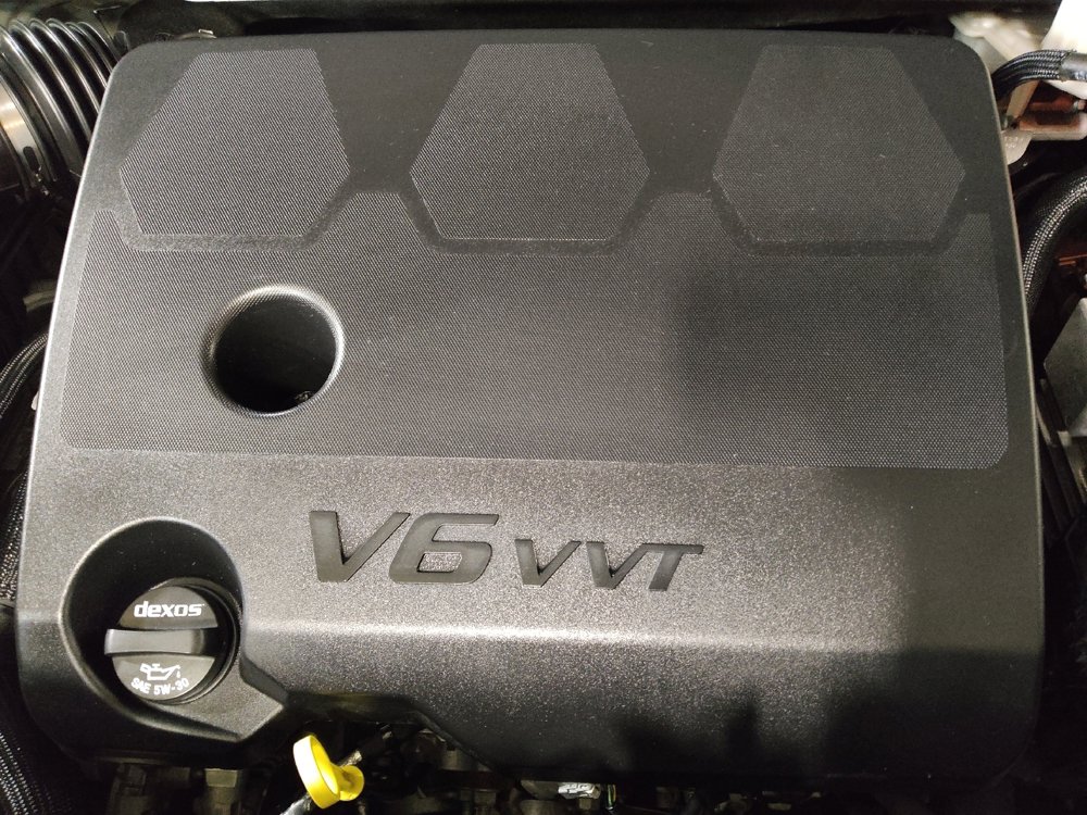 Used 2021 Chevrolet Traverse LS FWD image 30