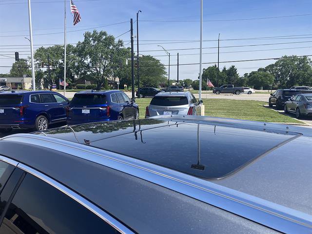 Certified 2025 Cadillac XT5 Premium Luxury w/ Technology Package AWD/4WD image 19