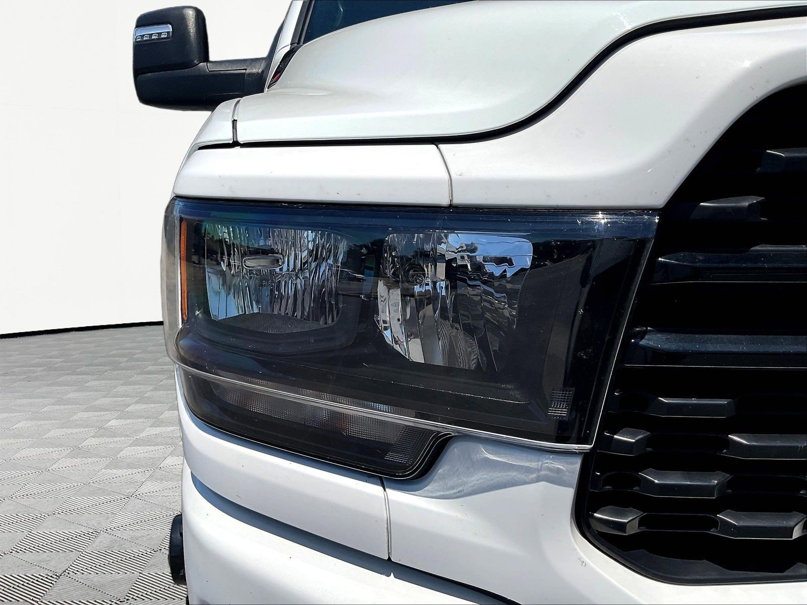 Used 2024 RAM 3500 Big Horn w/ Night Edition AWD/4WD image 30