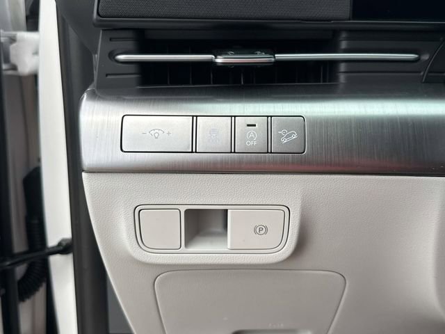New 2026 Hyundai Kona SE FWD image 25