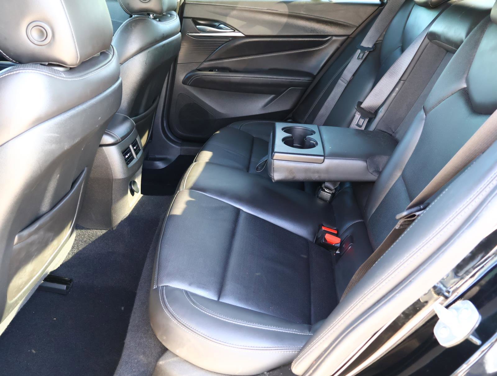 Used 2025 Cadillac CT4 Premium Luxury image 21