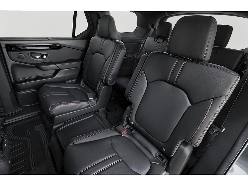 New 2026 Honda Pilot TrailSport image 8