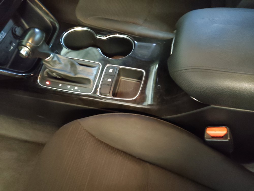 Used 2015 Kia Sorento LX AWD/4WD image 26