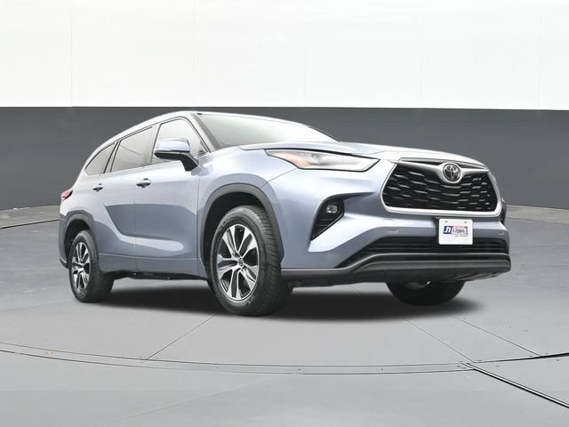 Used 2021 Toyota Highlander XLE FWD image 52