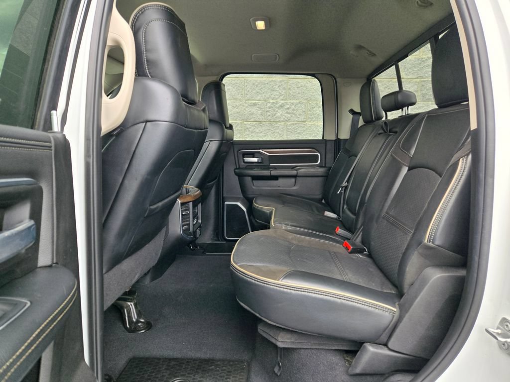Used 2024 RAM 2500 Laramie AWD/4WD image 42