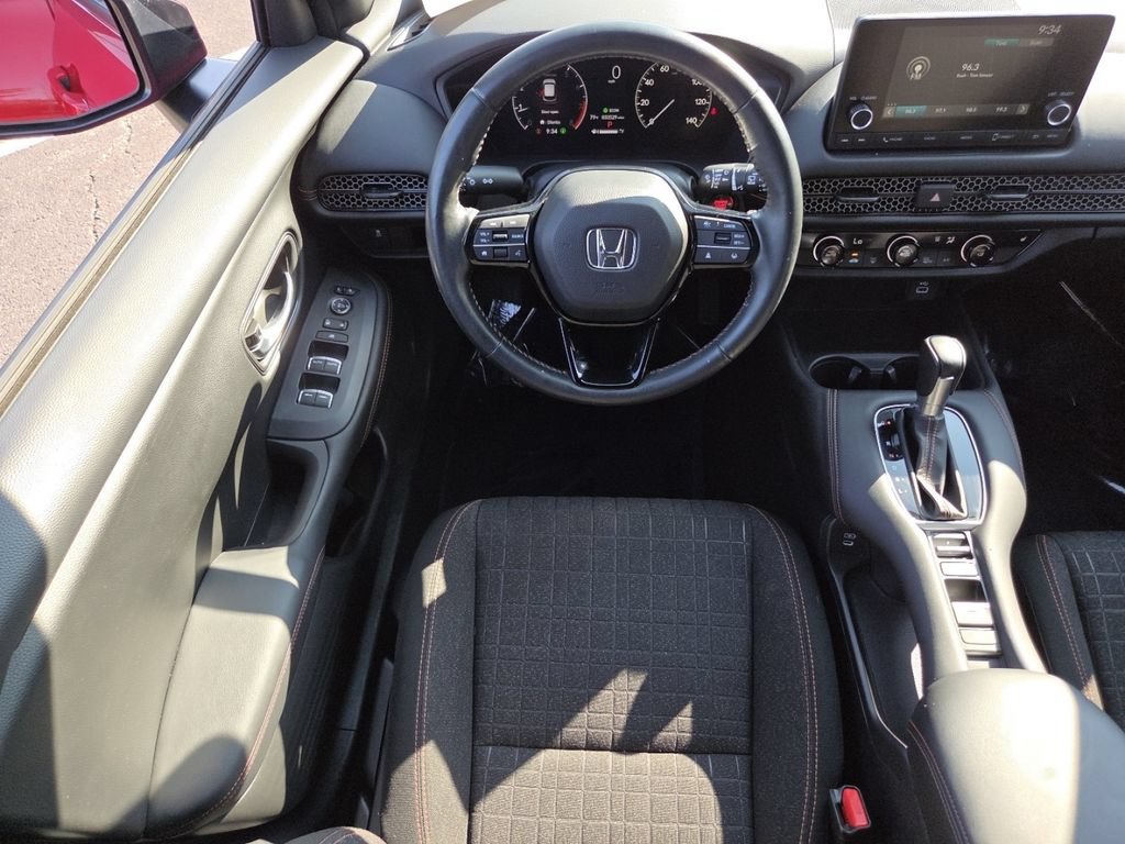 Certified 2024 Honda HR-V Sport image 30