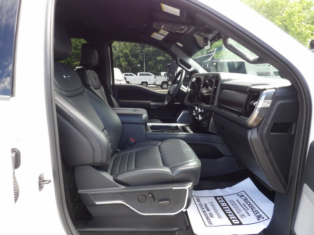 Used 2026 Ford F450 Platinum AWD/4WD image 48