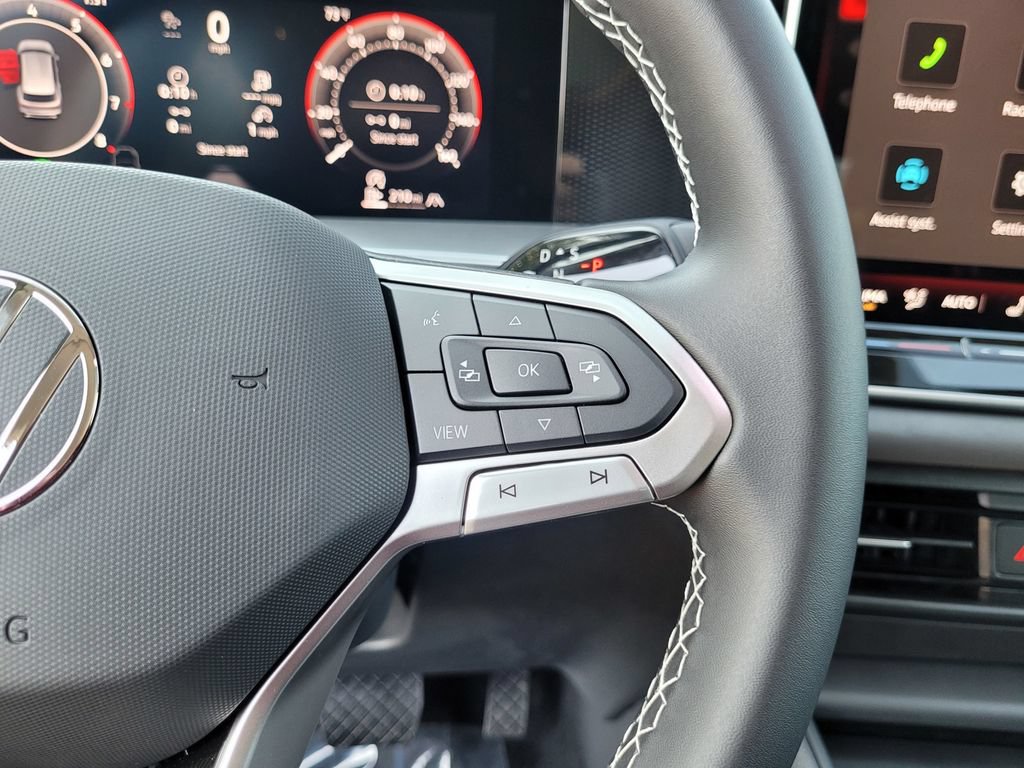 New 2026 Volkswagen Tiguan SE AWD/4WD image 22