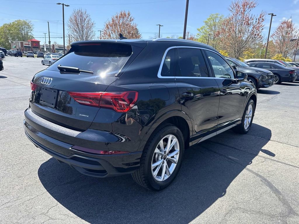Used 2025 Audi Q3 2.0T Premium AWD/4WD image 9