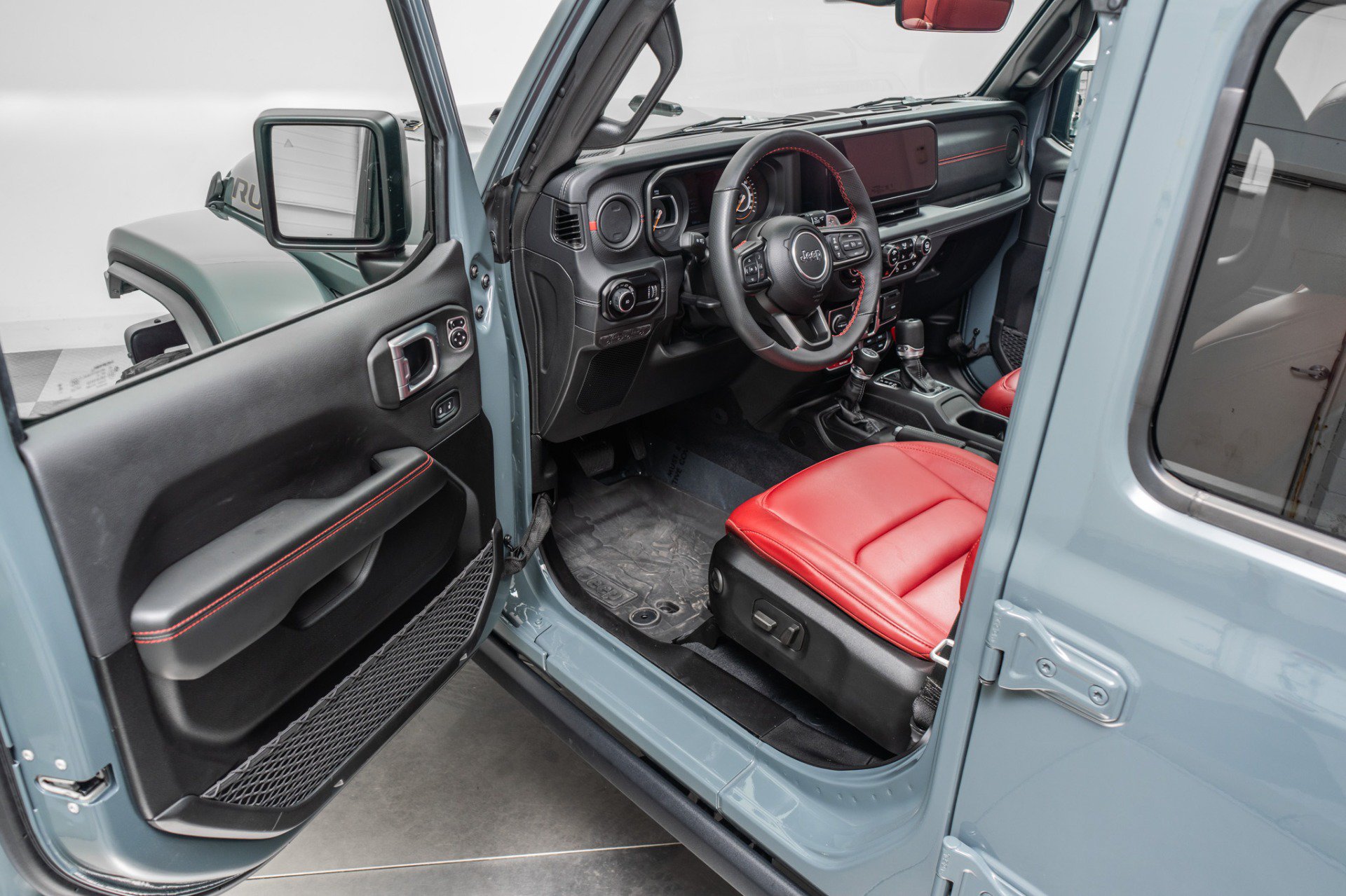 Used 2024 Jeep Wrangler Unlimited Rubicon 392 AWD/4WD image 23