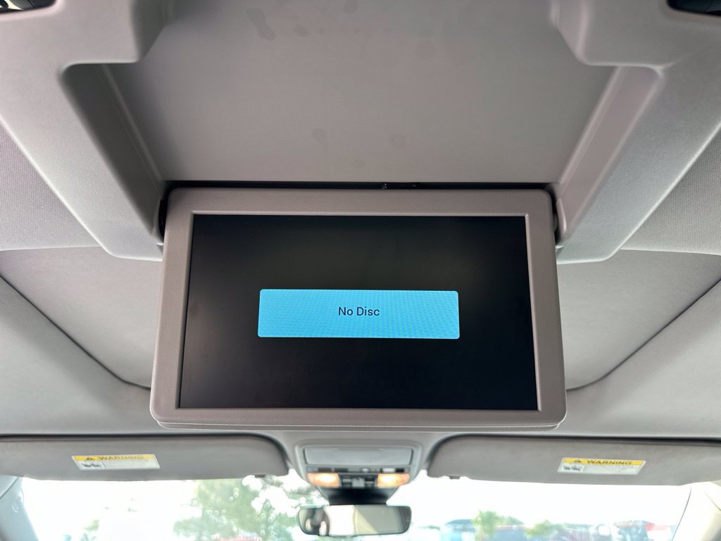 Used 2024 Honda Odyssey Elite image 5