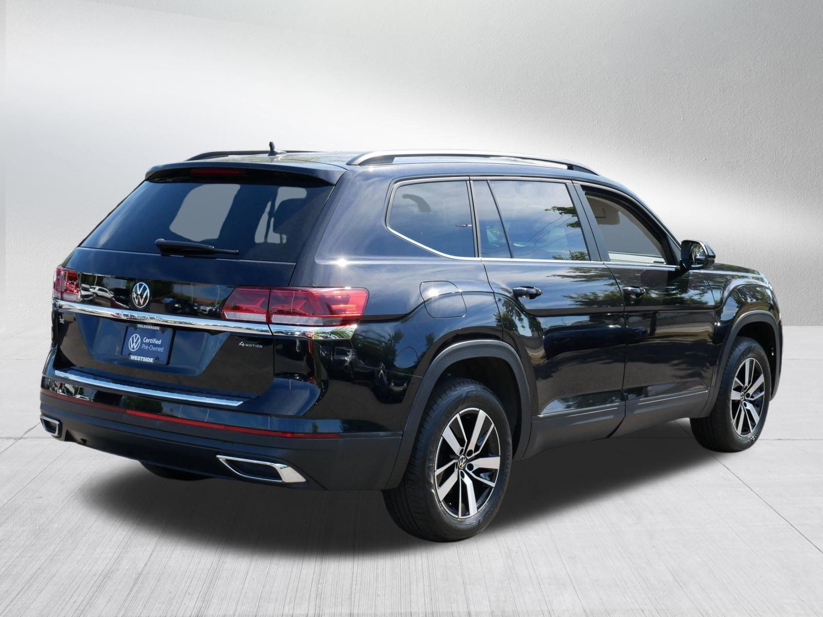 Certified 2023 Volkswagen Atlas SE AWD/4WD image 7