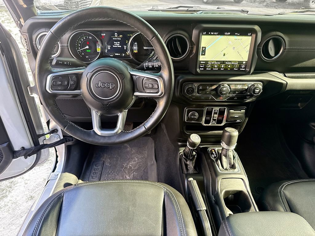 Used 2023 Jeep Wrangler Unlimited Sahara w/ Cold Weather Group image 25