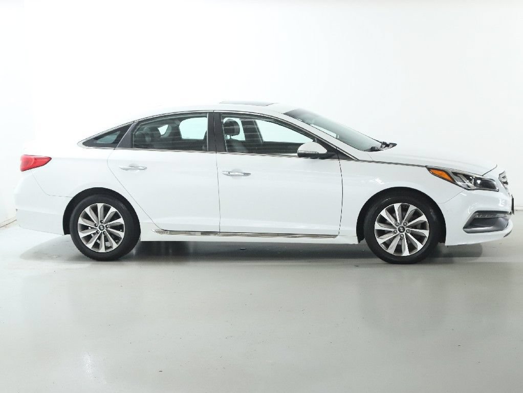 Used 2017 Hyundai Sonata Sport w/ Value Edition Package 02 FWD image 11