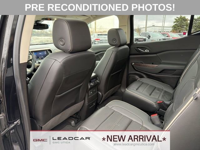 Used 2023 GMC Acadia Denali AWD/4WD image 17