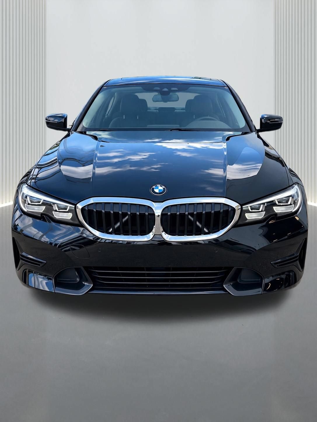 Used 2020 BMW 330i Sedan w/ Driving Assistance Package RWD image 1
