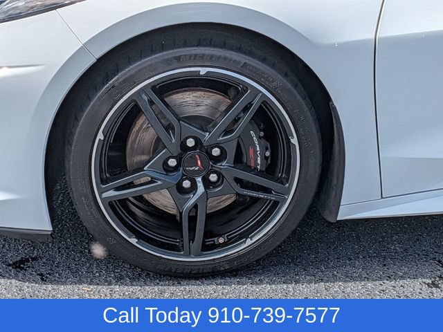 Used 2020 Chevrolet Corvette Stingray Coupe w/ Z51 Performance Package RWD image 10