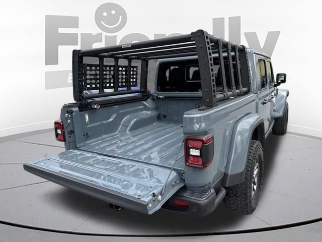 Used 2024 Jeep Gladiator Mojave AWD/4WD image 49