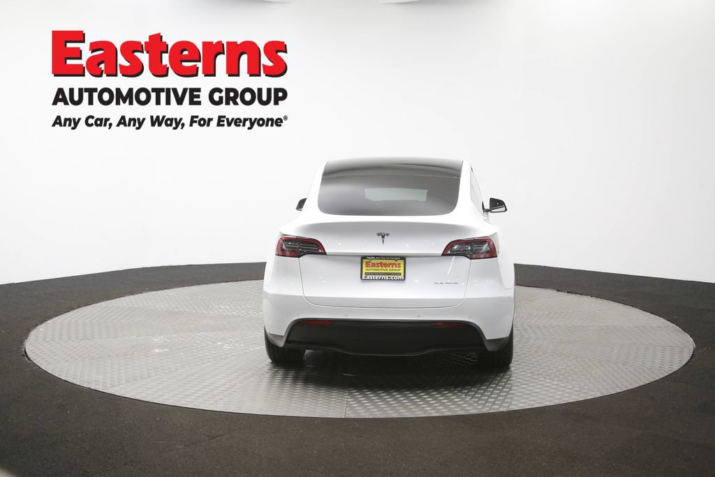 Used 2022 Tesla Model Y Long Range AWD/4WD image 32