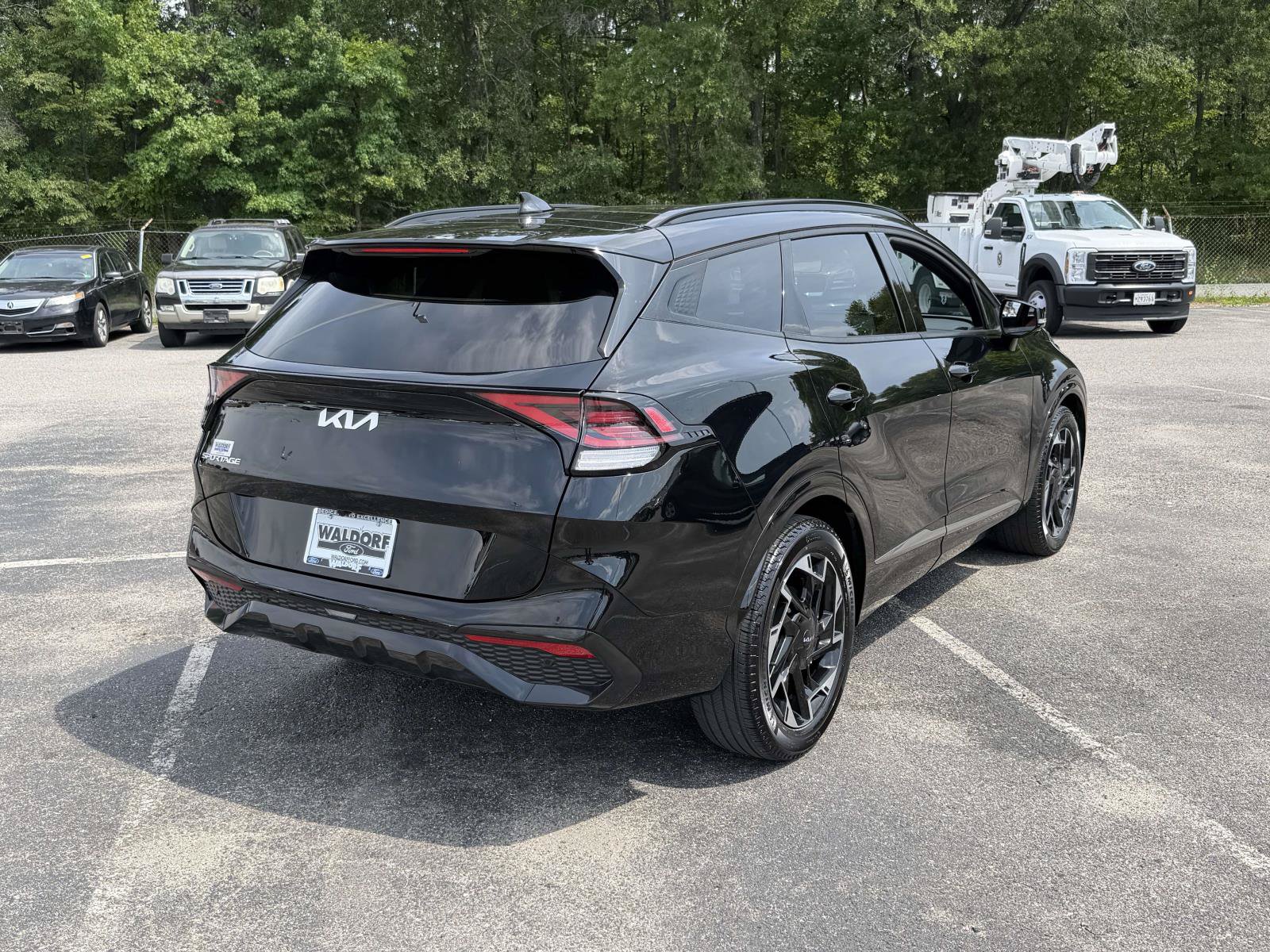 Used 2023 Kia Sportage SX FWD image 2