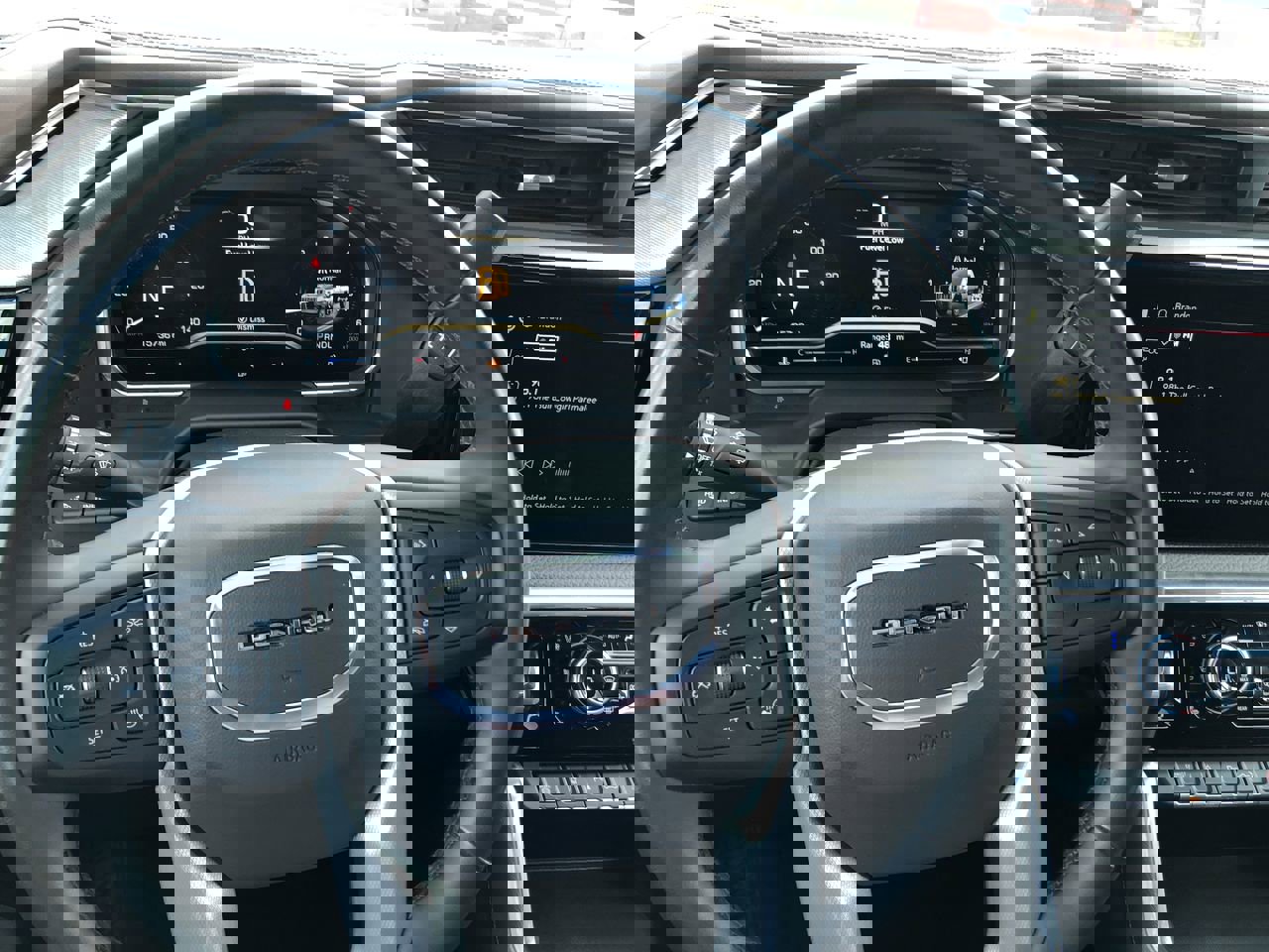 Used 2024 GMC Sierra 2500 Denali w/ Denali Reserve Package image 15