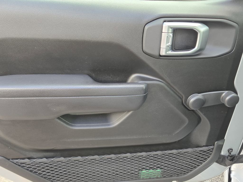 Used 2024 Jeep Gladiator Sport image 34