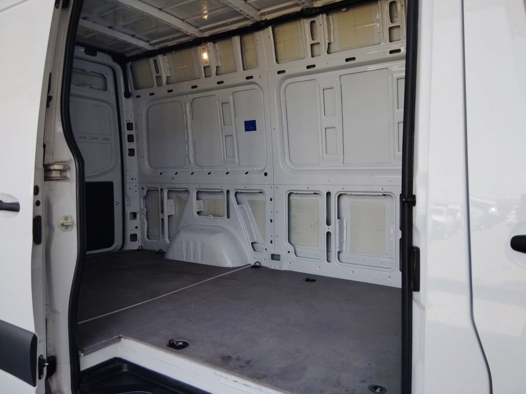 Used 2025 Mercedes-Benz Sprinter 2500 image 14